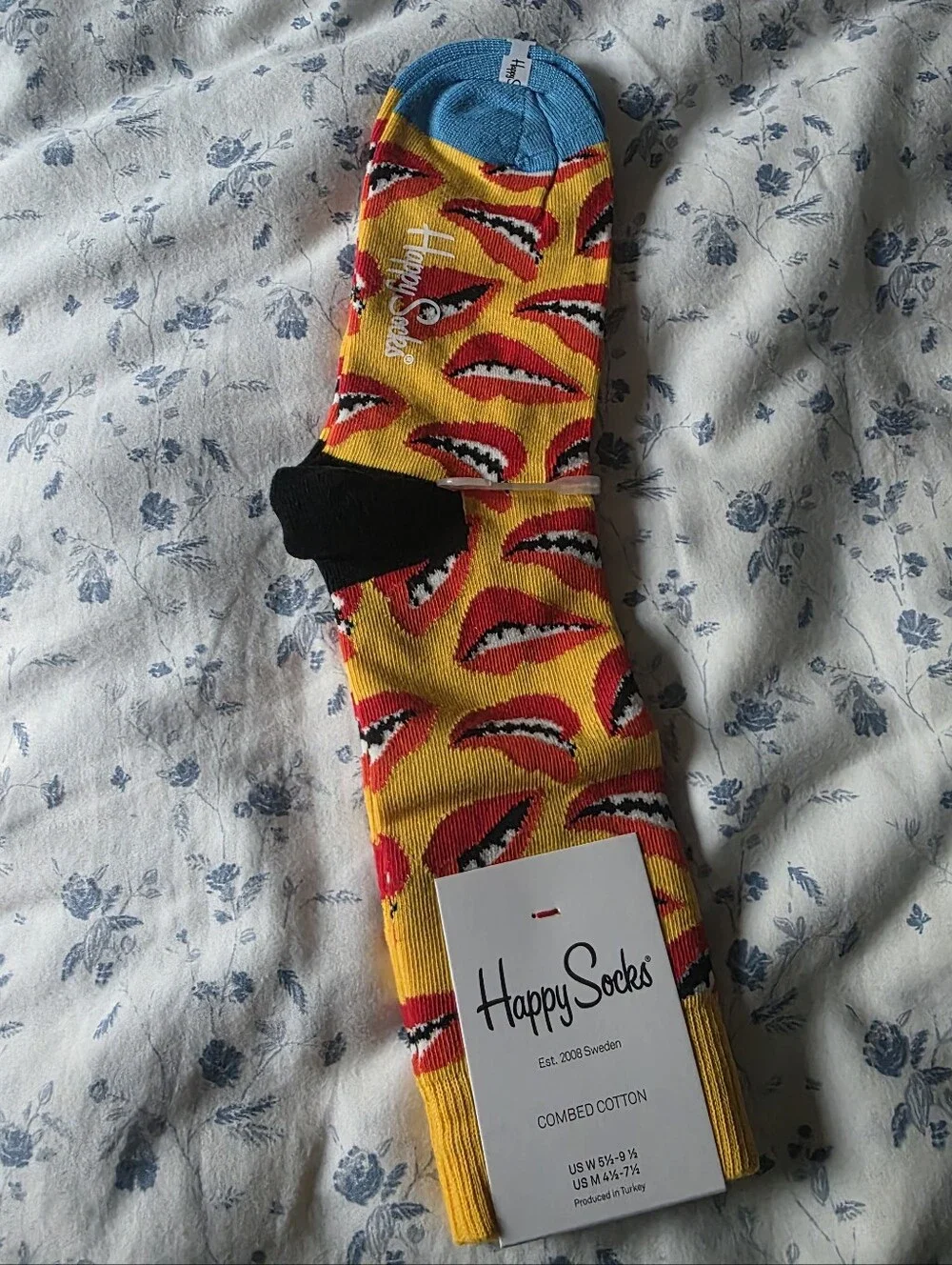 Happy Socks Combed Cotton Lips Pattern Cres Socks - NWT
